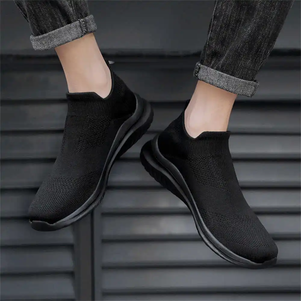Unique Tech Accessories Gifts - Chaussures de tennis souples pour hommes,