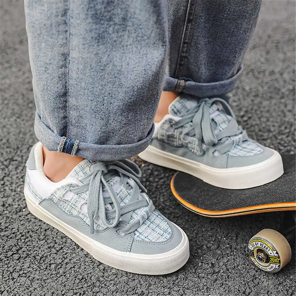 Chaussures d'école Hiphop avec - Unique Tech Accessories Gifts avis et prix